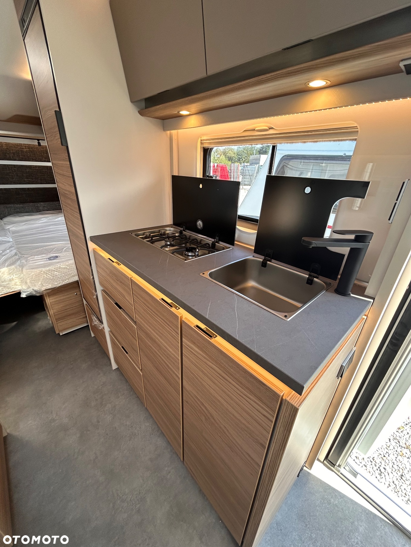 Dethleffs Nomad 490 EST - 13