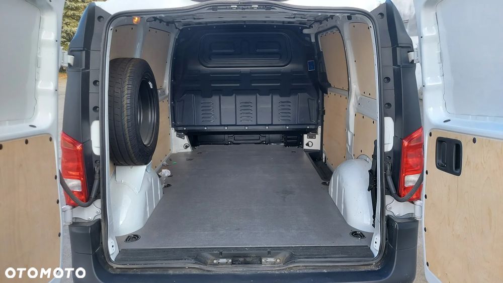 Mercedes-Benz Vito - 23