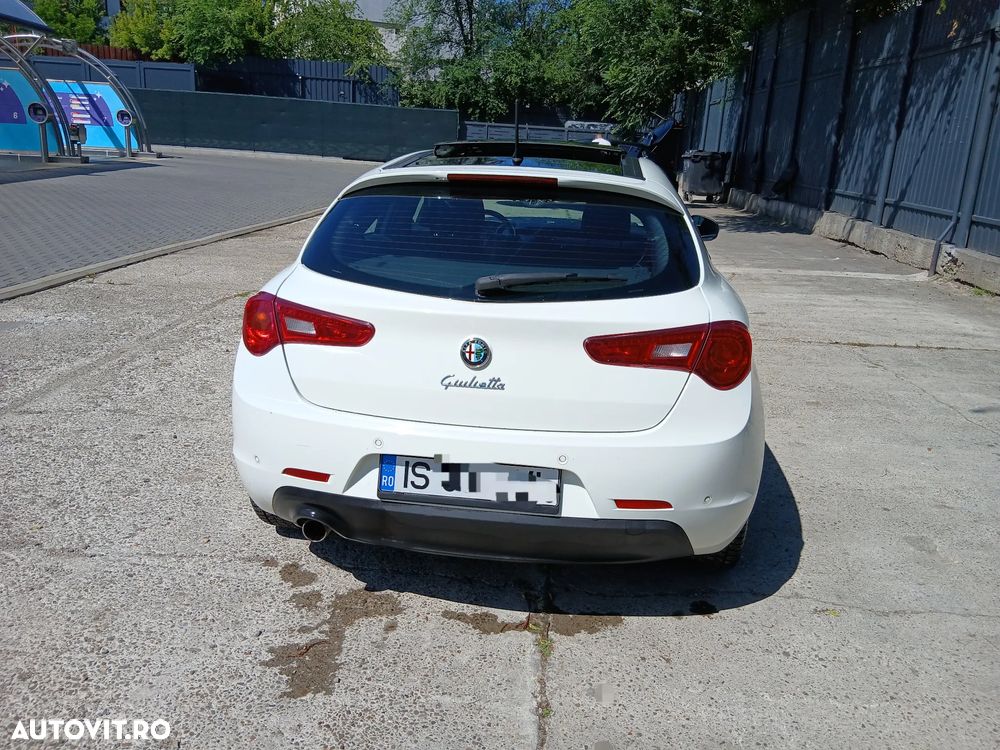 ALFA ROMEO Giulietta 2011 — imagine 10