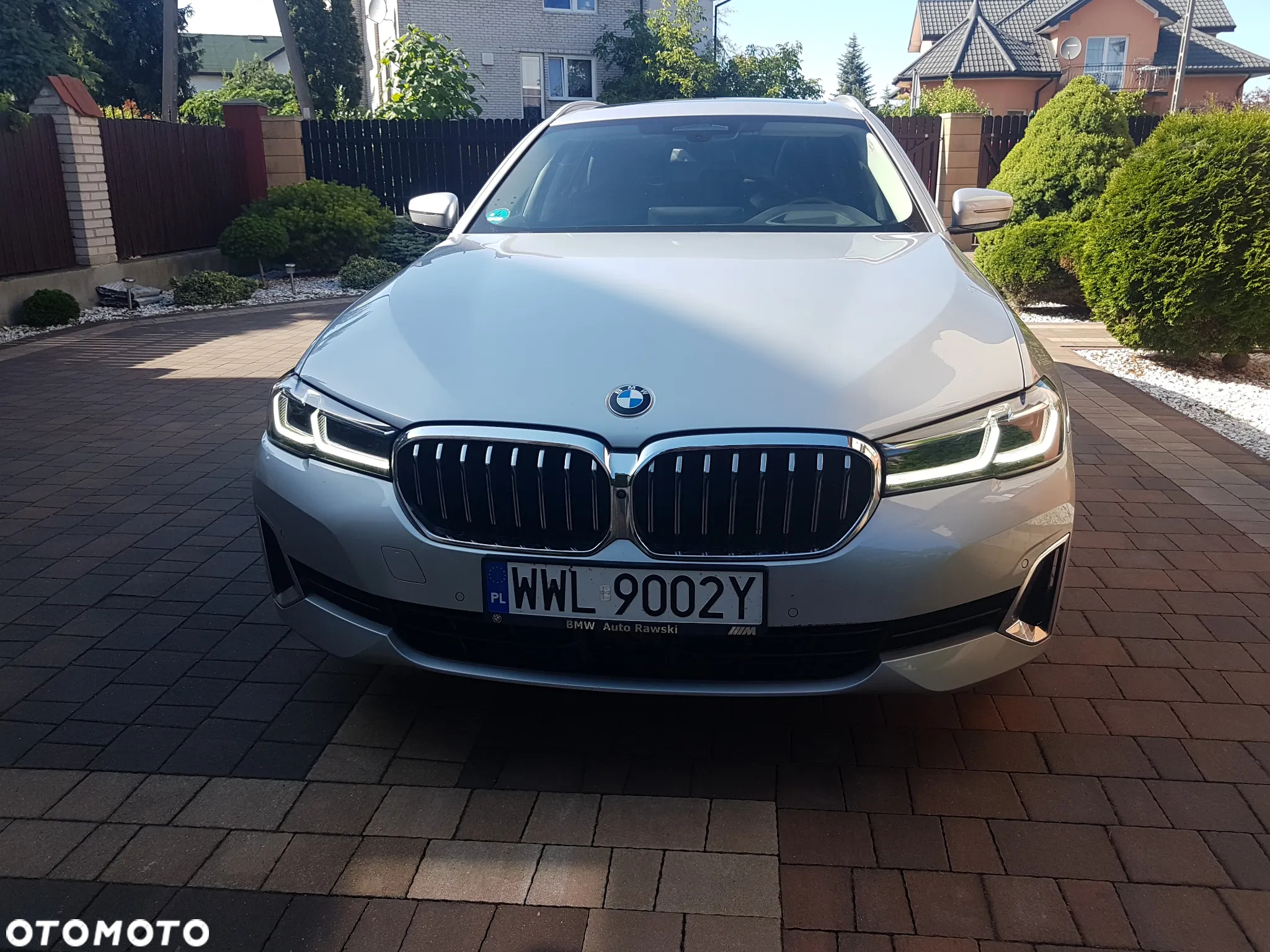BMW Seria 5 520i Luxury Line - 2