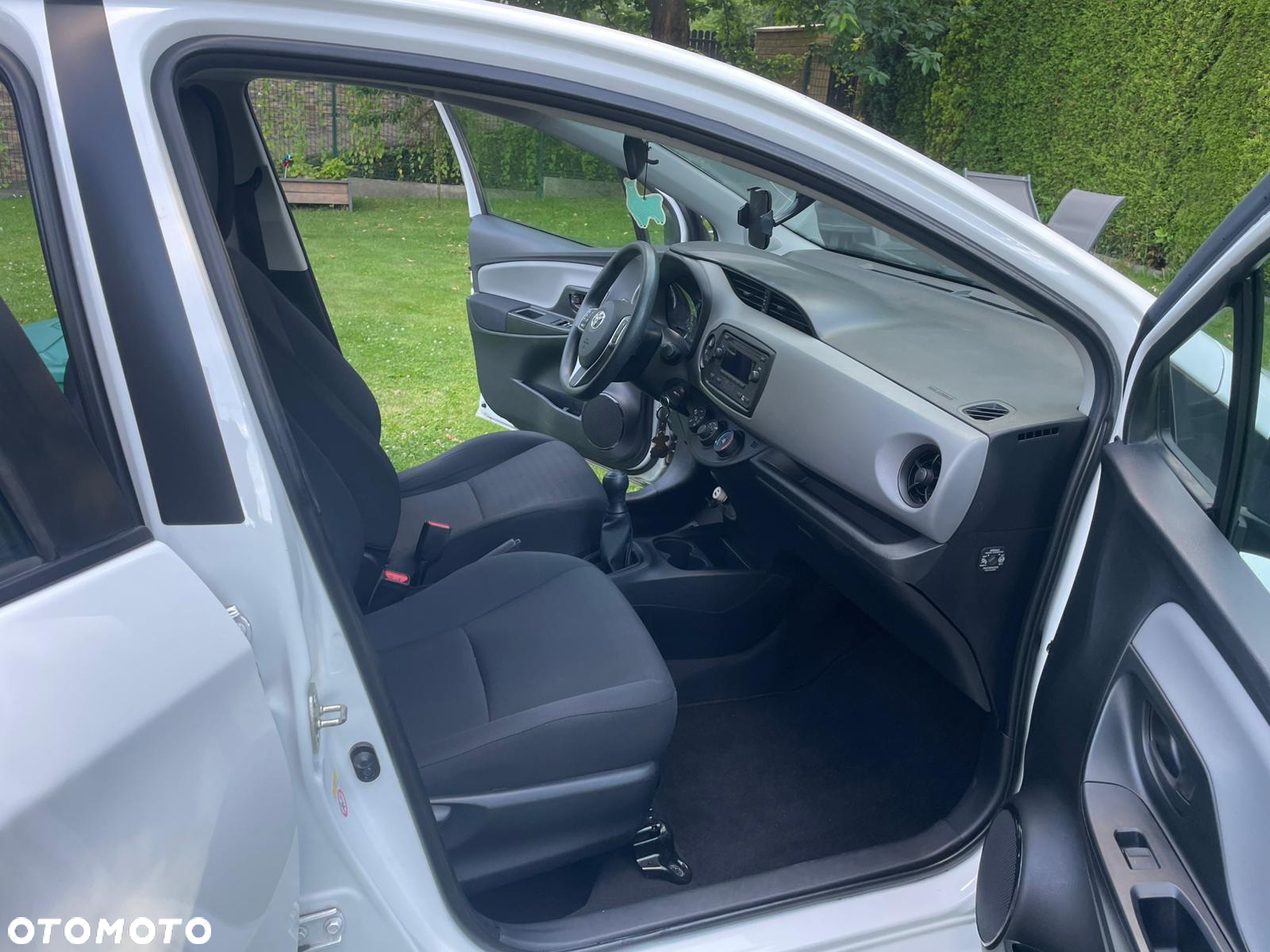 Toyota Yaris 1.0 Active - 7