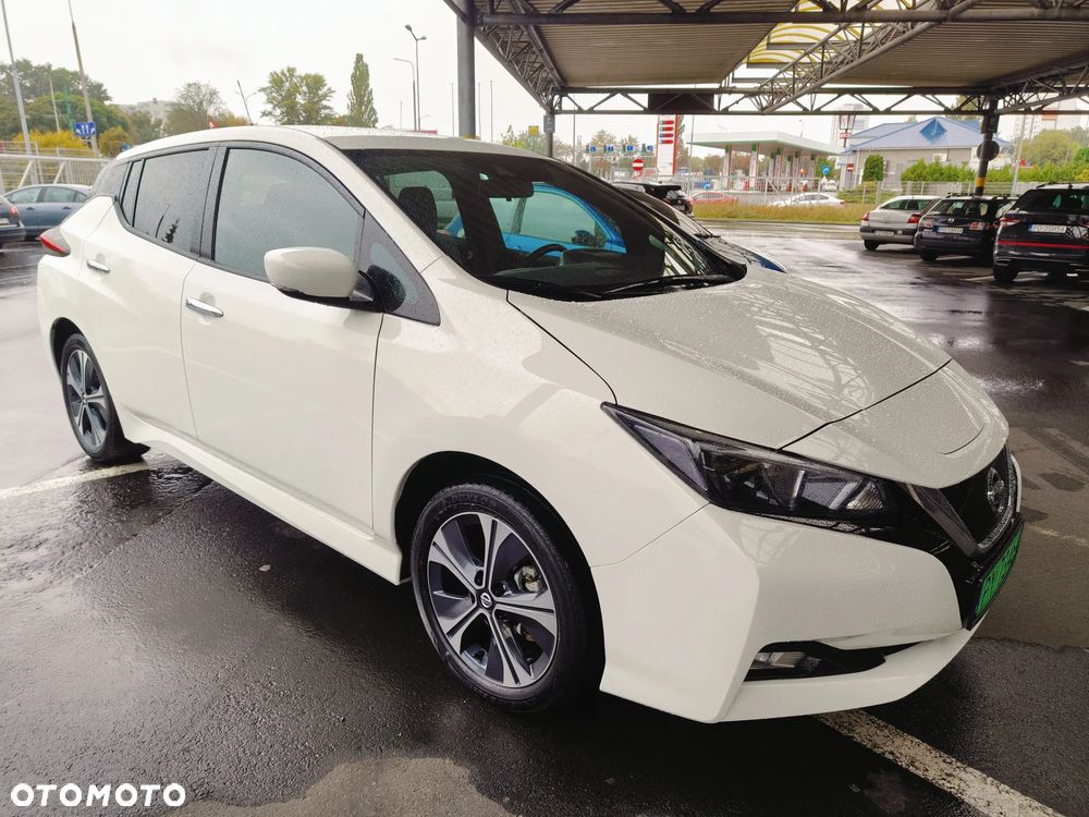 Nissan Leaf 40kWh Acenta - 23