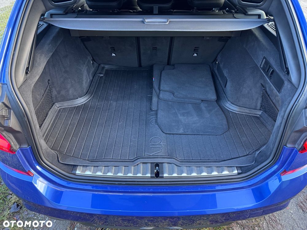 BMW Seria 3 320d M Sport Shadow - 34