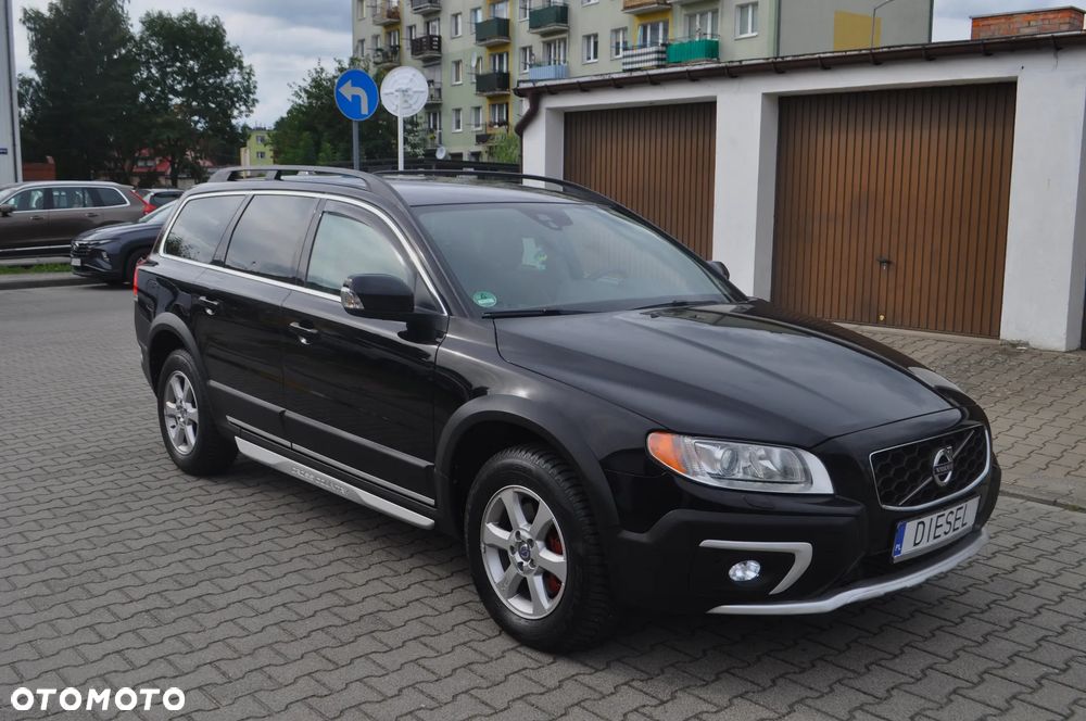 Volvo XC 70 D5 AWD Geartronic Black Edition - 1