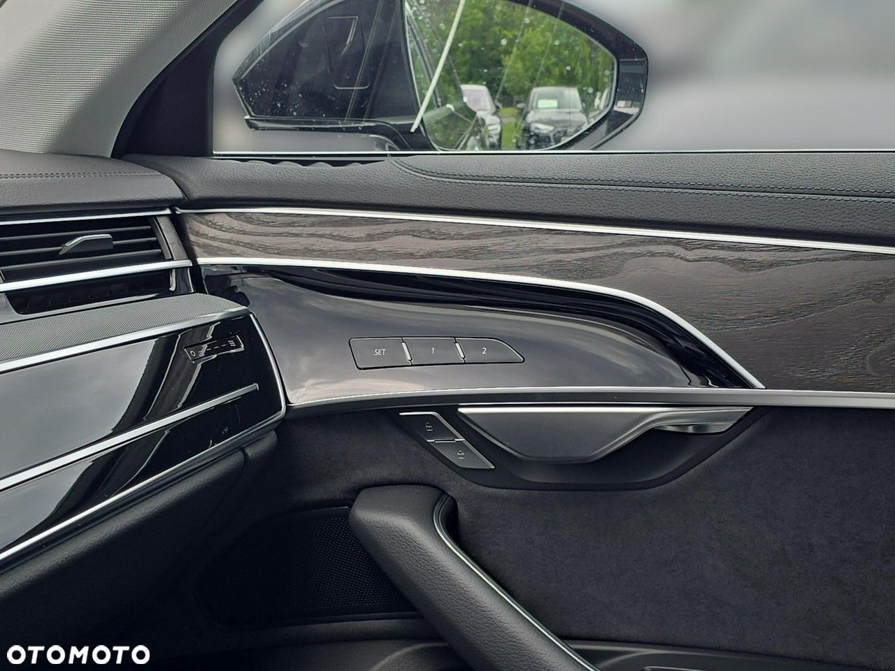 Audi A8 L 55 TFSI quattro tiptronic - 27