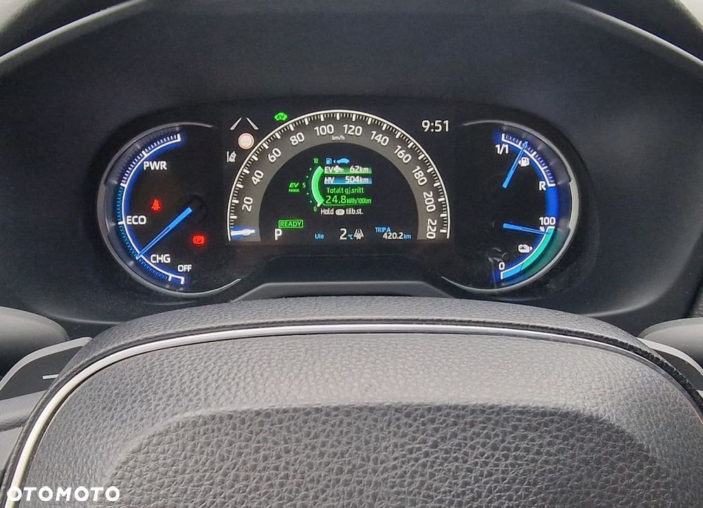 Toyota RAV4 Technik und Style Paket - 9