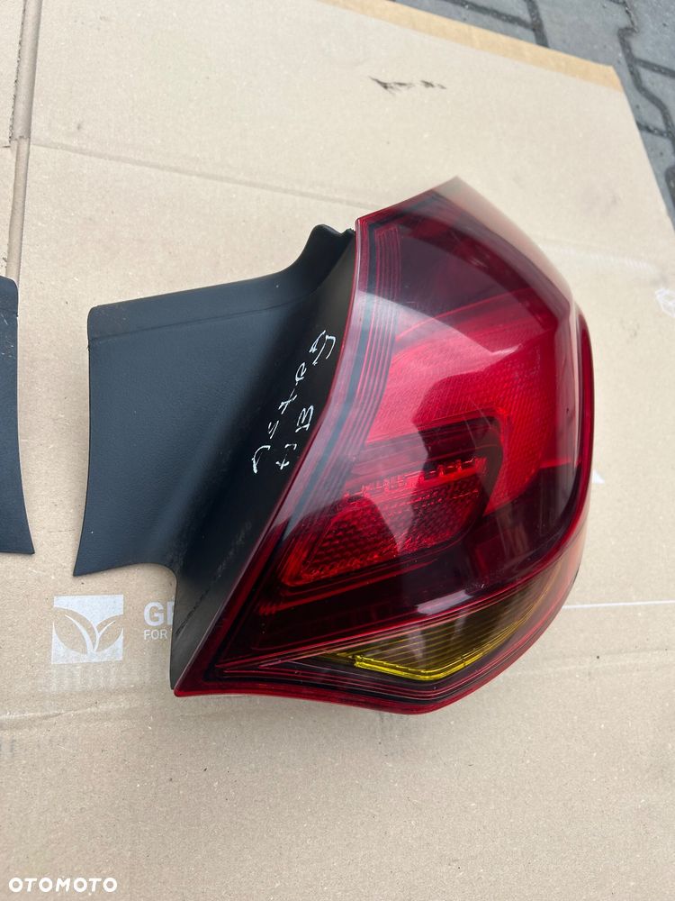 Opel Astra J IV lampa prawy tył lewy tył hatchback - 4
