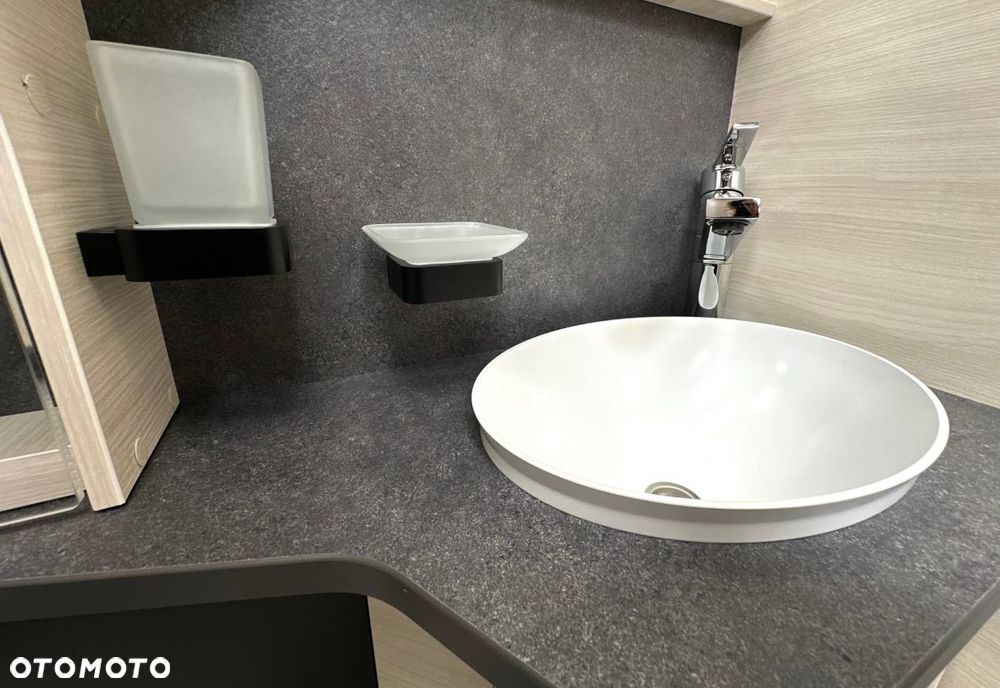 Ford Kamper CHALLENGER 337 - 5