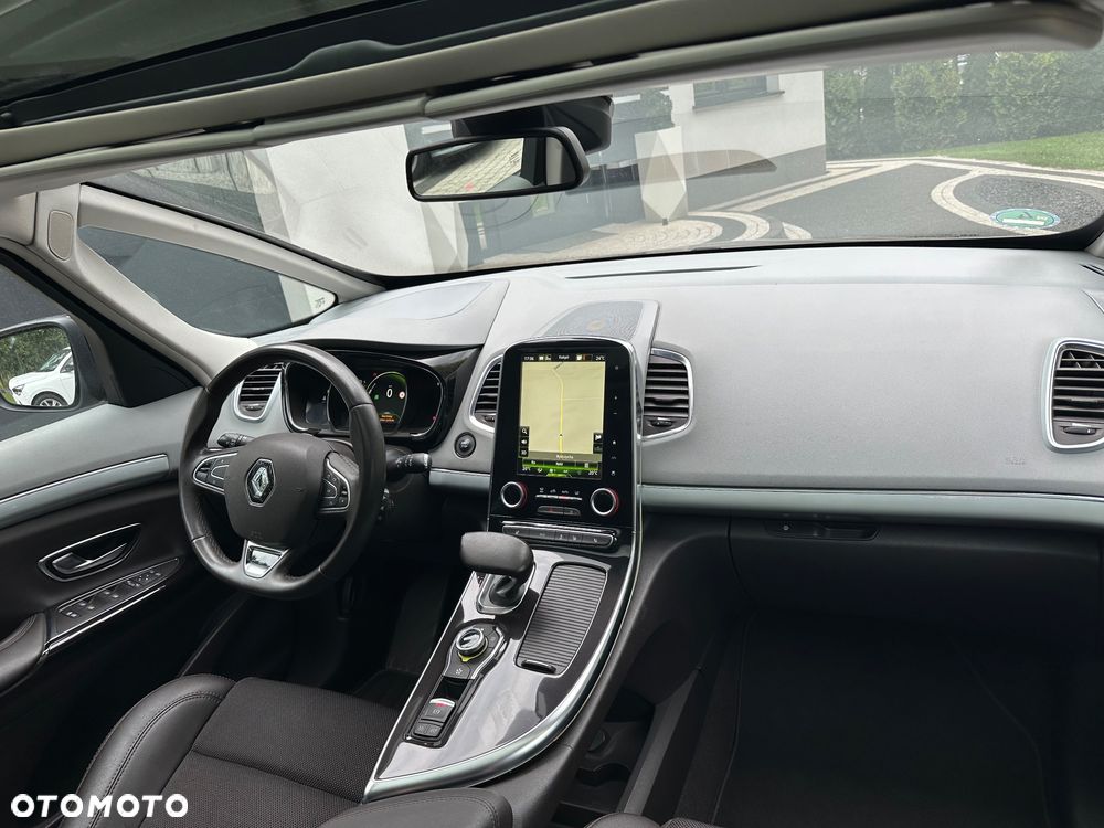 Renault Espace 1.6 dCi Energy Initiale Paris EDC 7os - 26