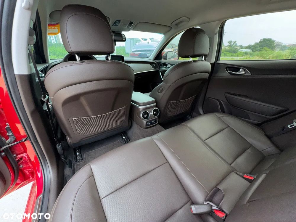 Kia Stinger - 19