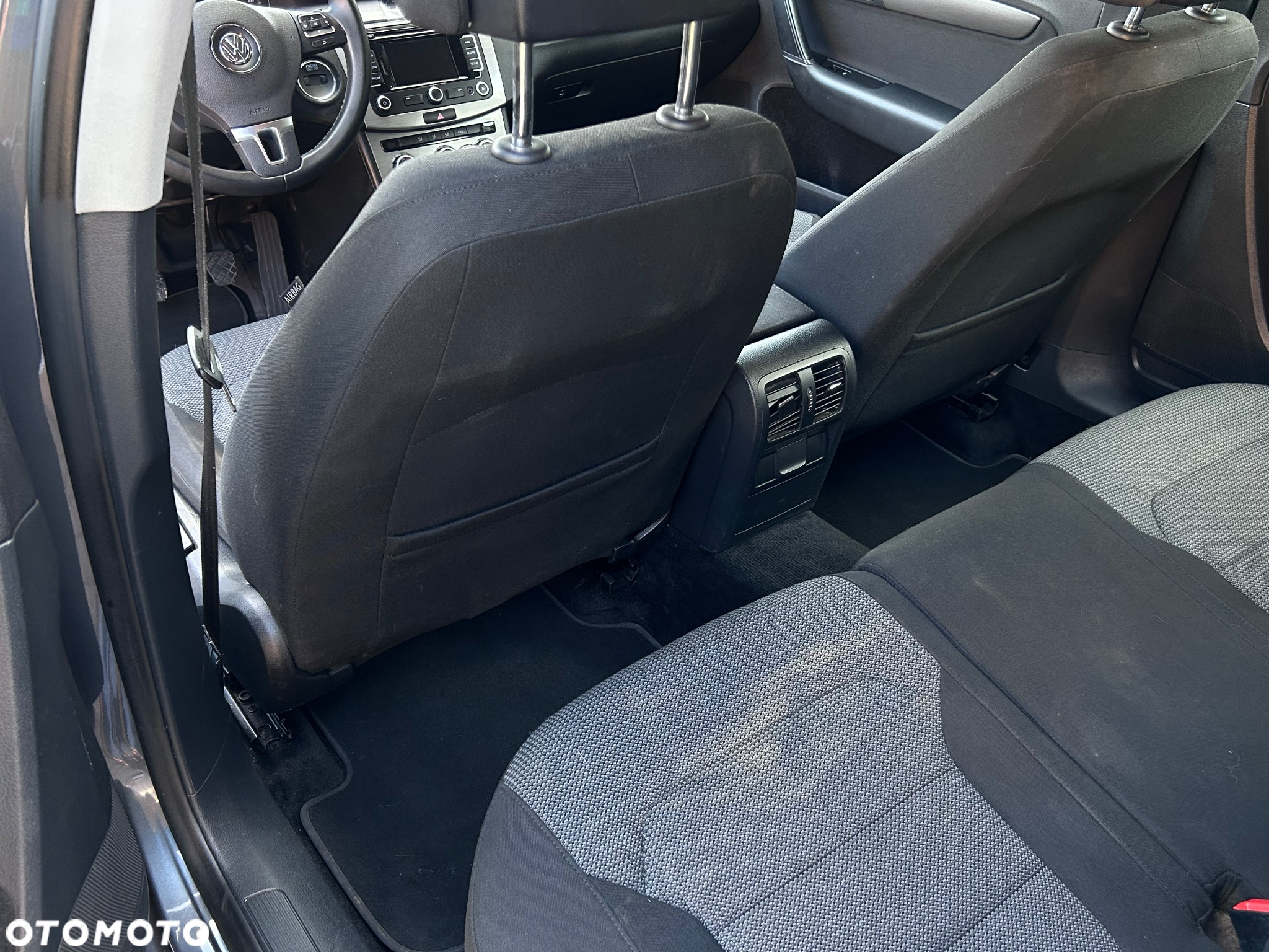 Volkswagen Passat Variant 2.0 TDI BlueMotion Technology Business Edition - 16