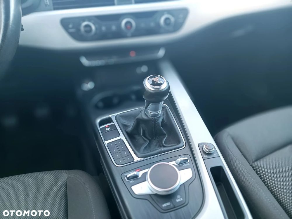 Audi A4 Avant 2.0 TDI DPF Ambition - 6