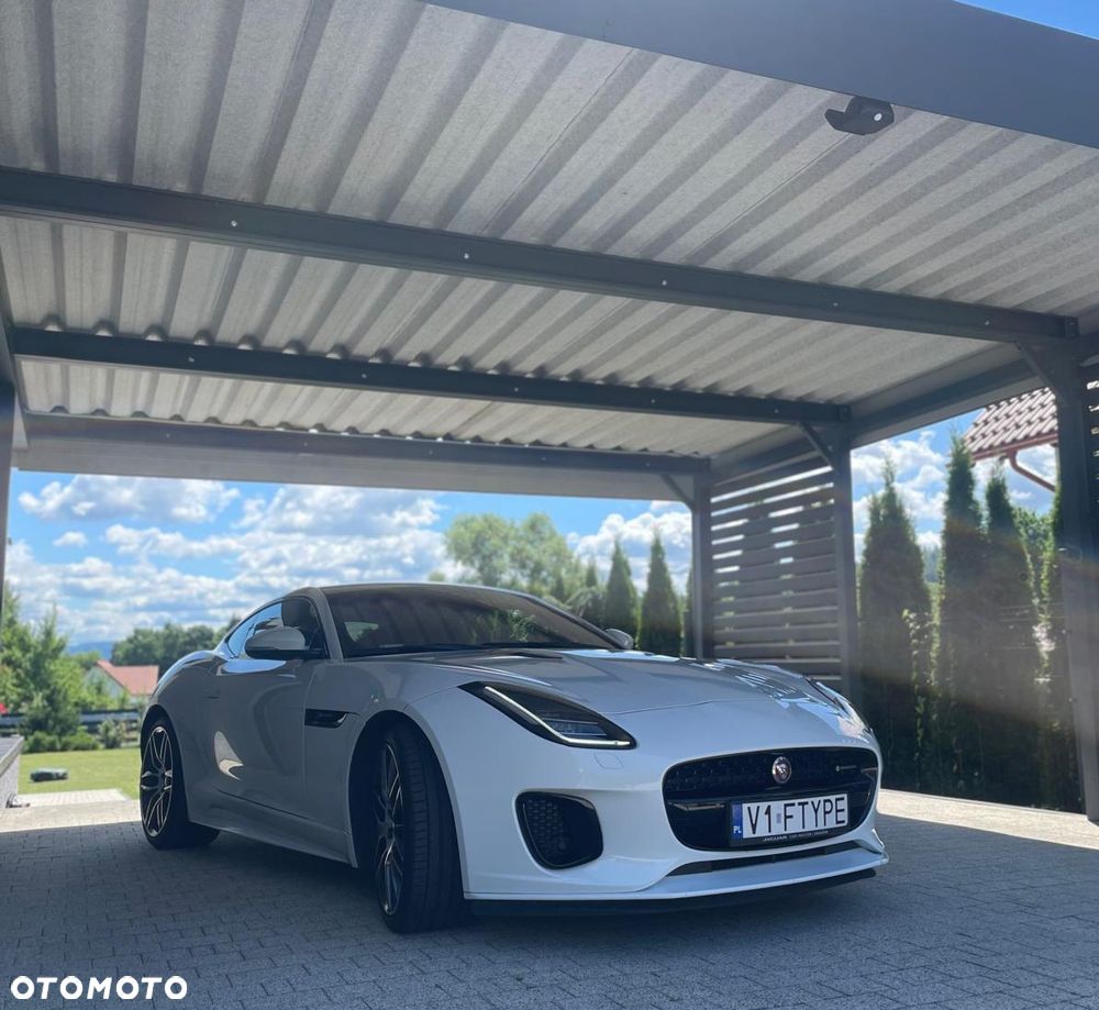 Jaguar F-Type 2.0 Turbo R-Dynamic - 3