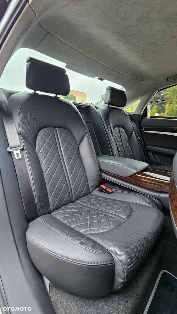 Audi A8 4.2 TDI Quattro - 17