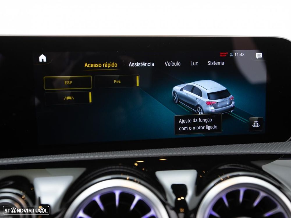 Mercedes-Benz A 250 7G-DCT AMG Line - 30