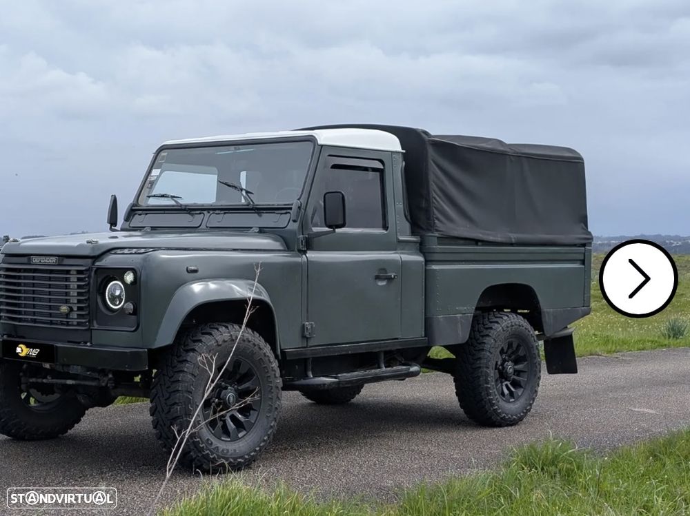 Land Rover Defender 110 SE - 6