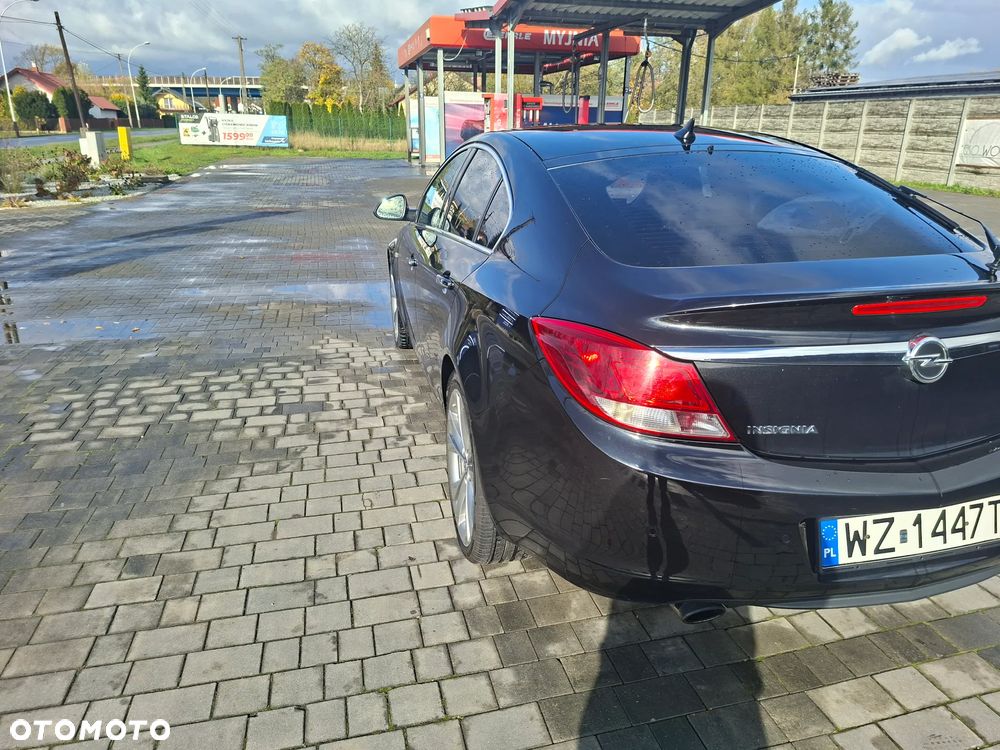 Opel Insignia 2.0 T Cosmo - 3