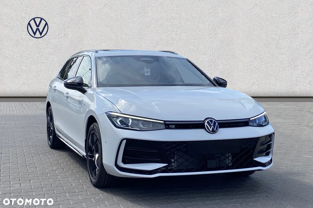 Volkswagen Passat Variant 2.0 TDI SCR 4Mot R-Line Plus DSG - 8