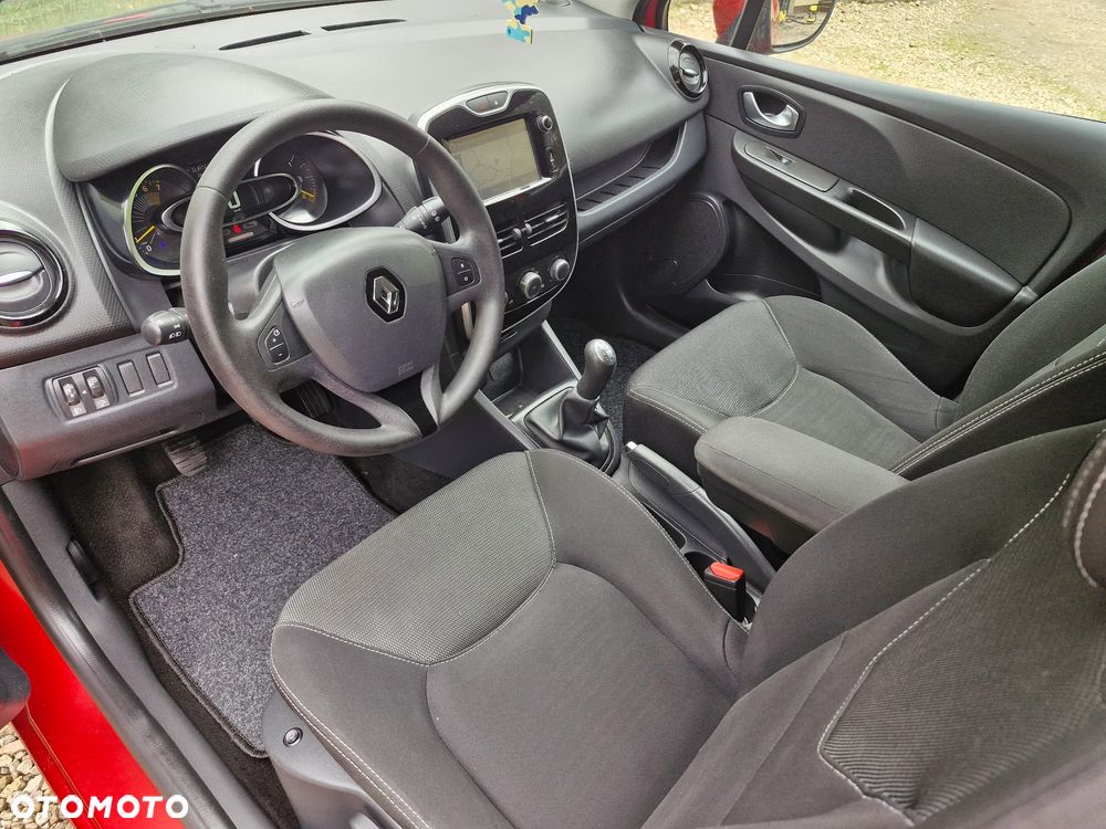 Renault Clio 1.2 16V 75 Life - 6