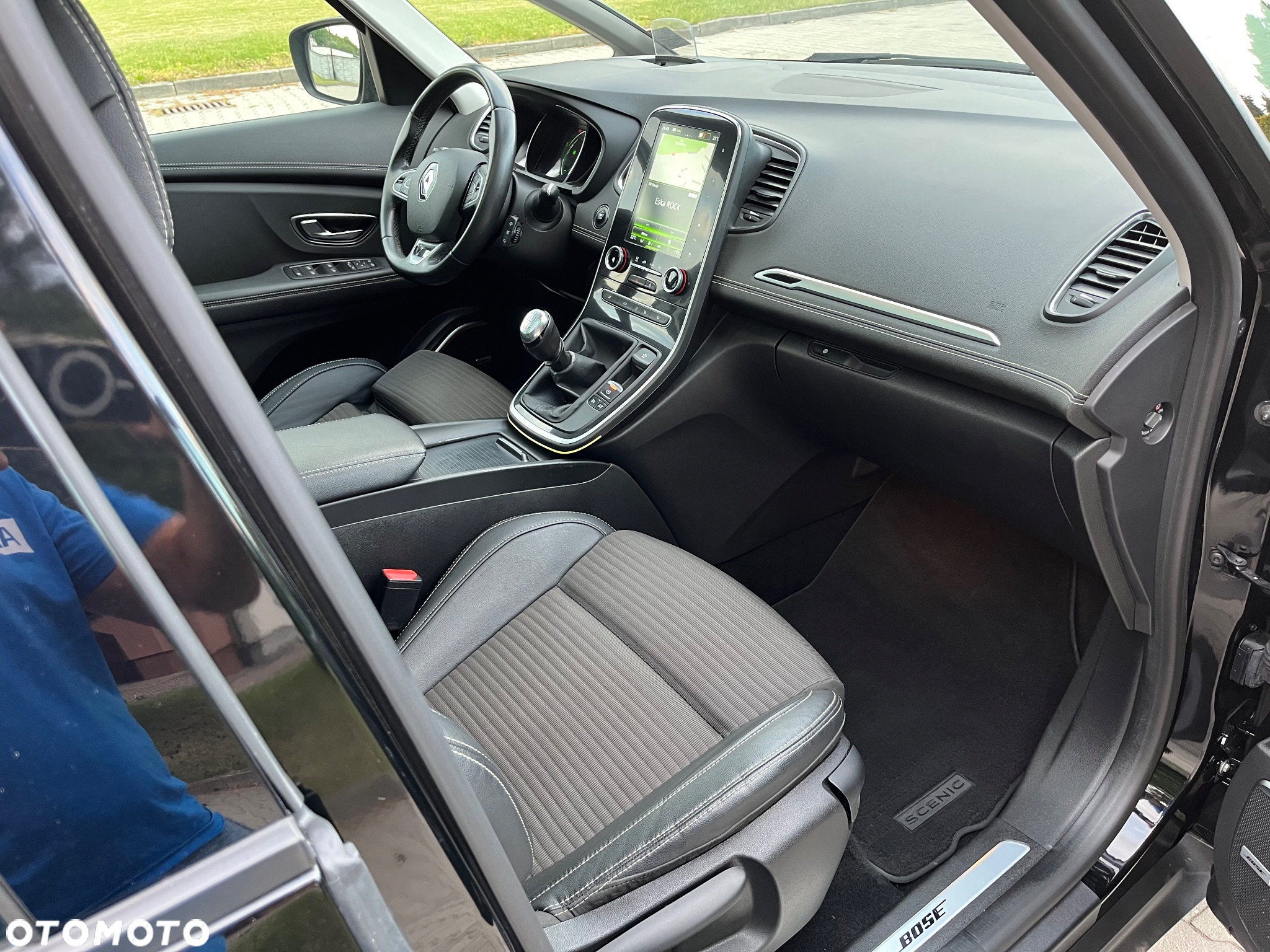 Renault Grand Scenic - 9