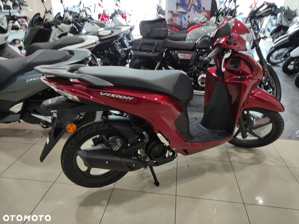 Honda Vision - 2