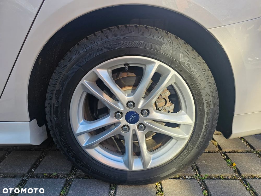 Ford Mondeo 2.0 TDCi Bi-Turbo PowerShift-Aut Titanium - 32