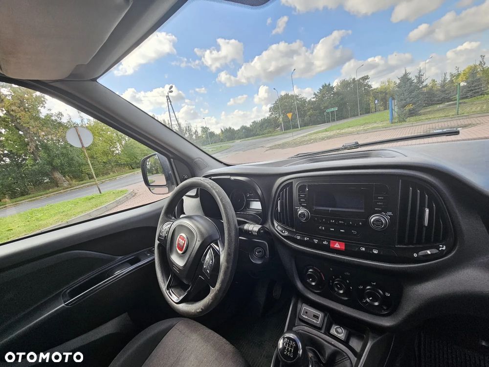 Fiat Doblo 1.4 T-Jet 16V Easy - 8