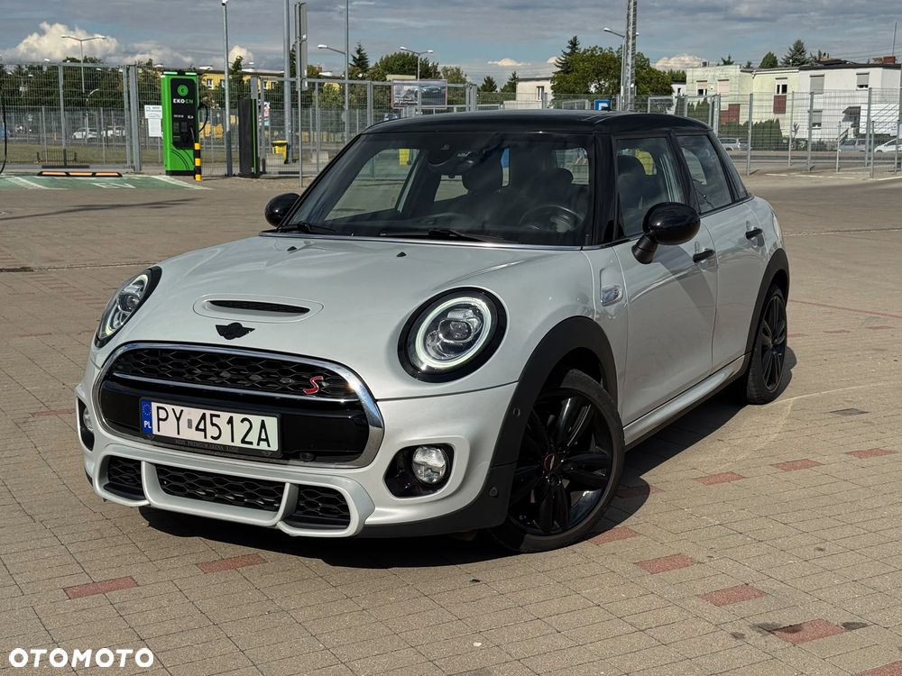 MINI Cooper S - 1