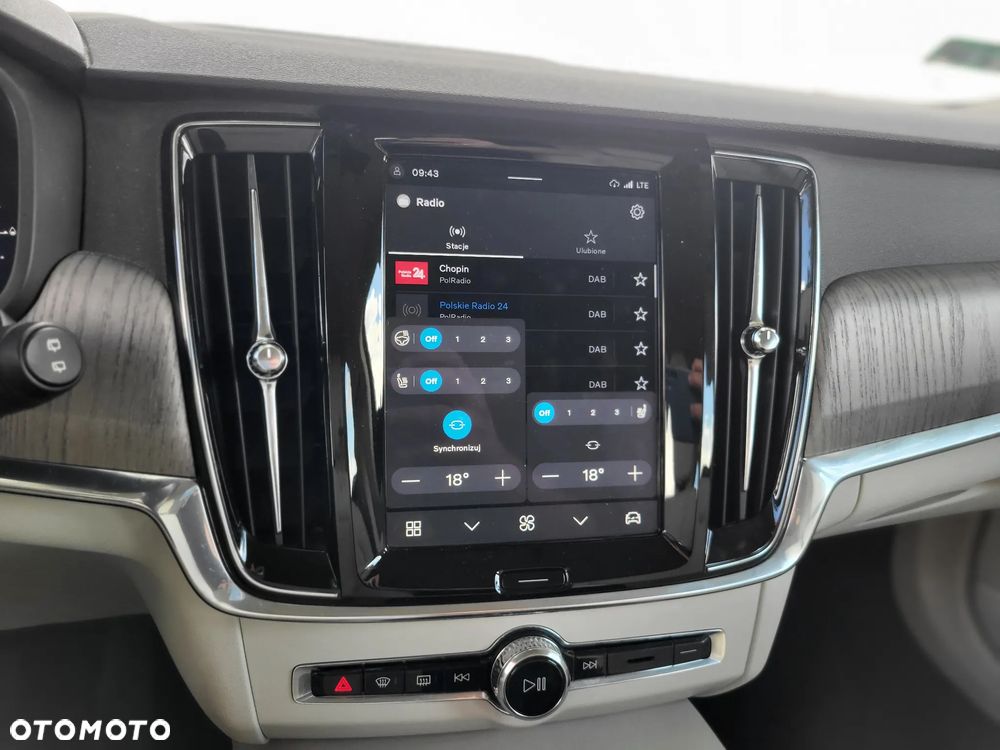 Volvo V90 - 17