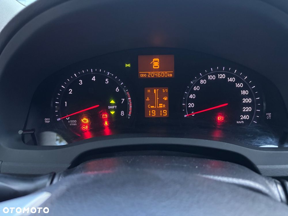Toyota Avensis 1.8 Premium - 5