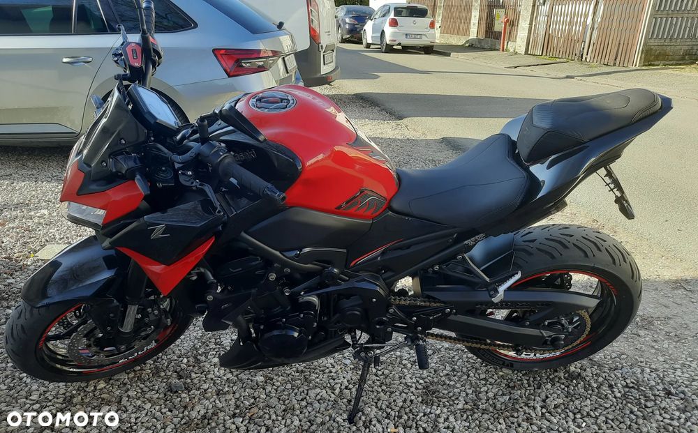 Kawasaki Z 900 - 3