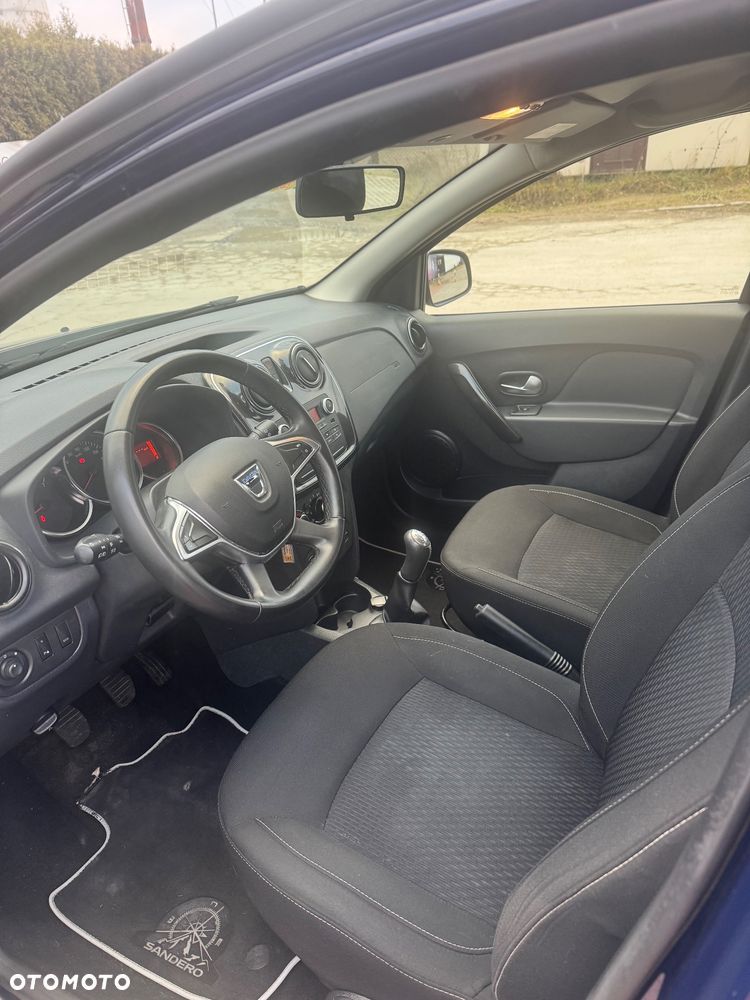 Dacia Sandero - 5