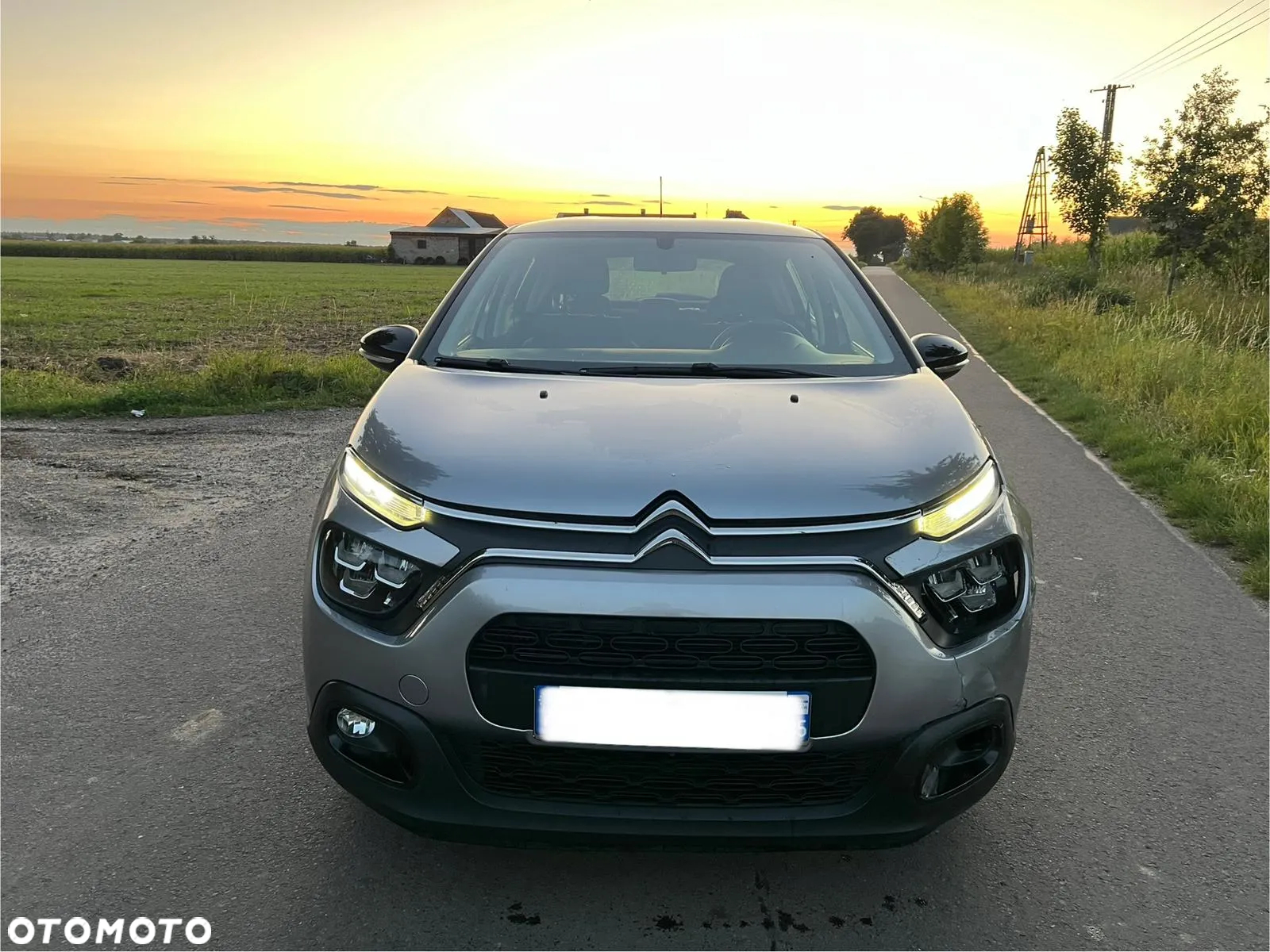 Citroën C3 BlueHDi 100 S&S PLUS - 2