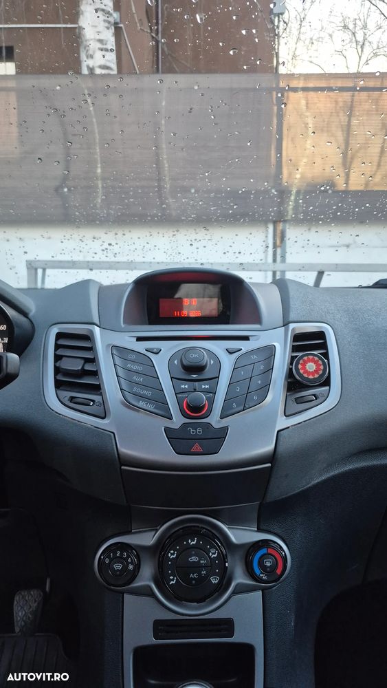 Ford Fiesta 1.5 TDCi ECOnetic Trend - 6