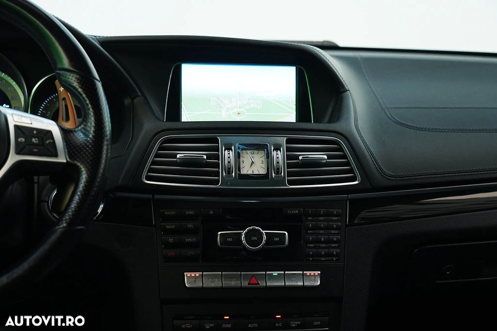 Mercedes-Benz E - 18