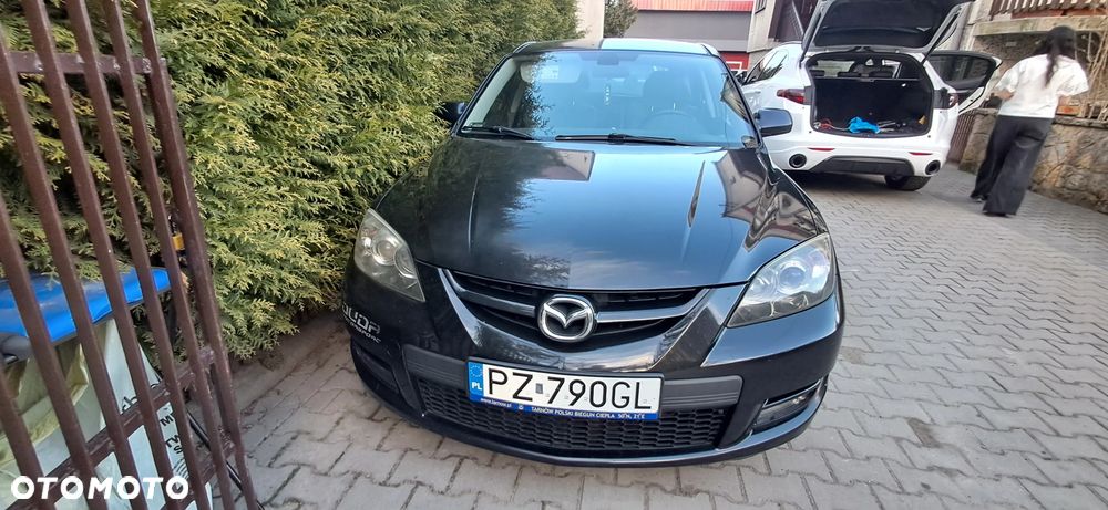 Mazda 3 - 4