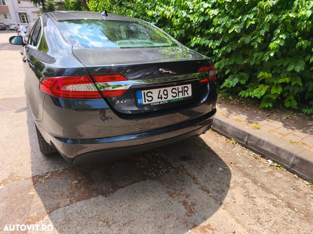 Jaguar XF - 2