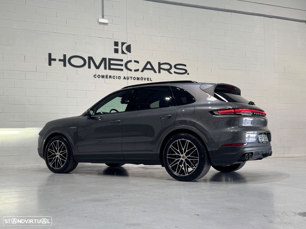 Porsche Cayenne E-Hybrid - 12
