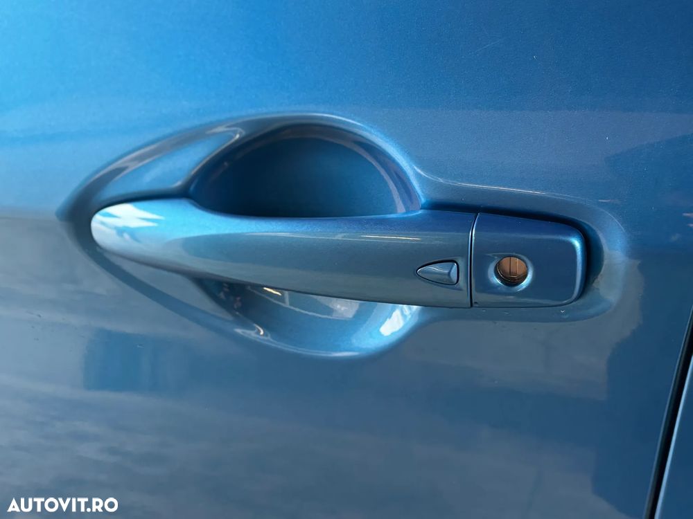 Nissan Qashqai 1.3 DIG-T N-CONNECTA - 12