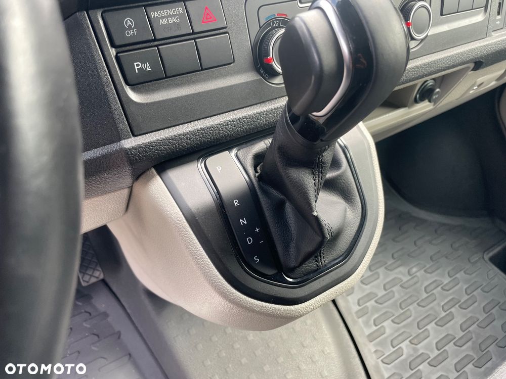 Volkswagen Transporter - 20