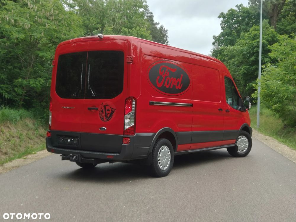 Ford Transit - 18