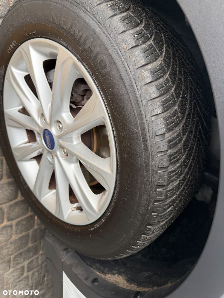 Ford Kuga 2.0 TDCi 4x4 Titanium - 31