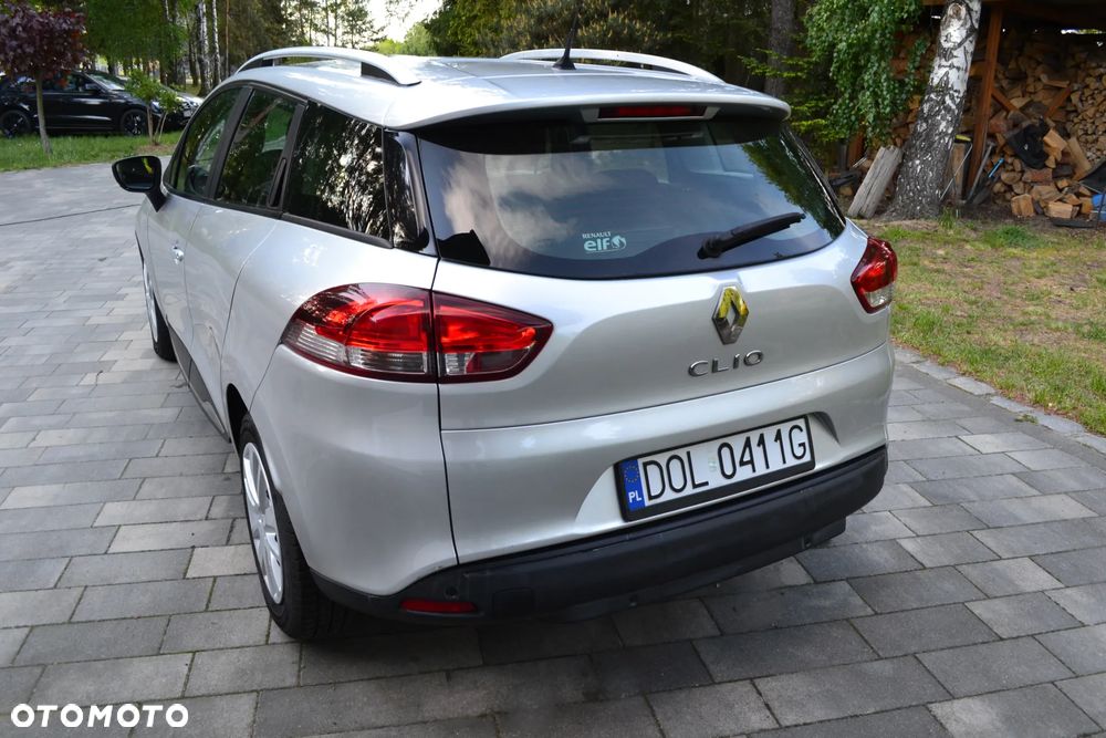 Renault Clio - 9
