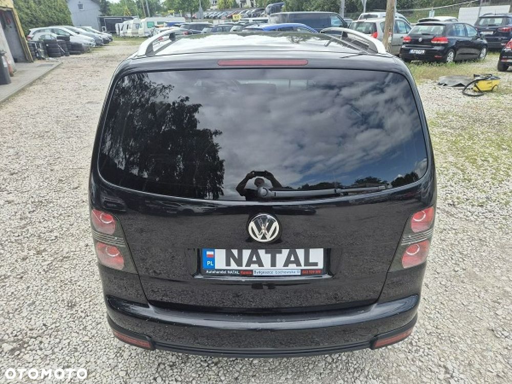 Volkswagen Touran 1.4 TSI Cross - 15