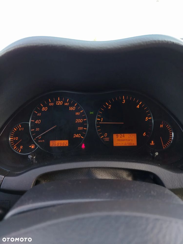 Toyota Avensis 2.2 D-CAT Combi Sol - 13