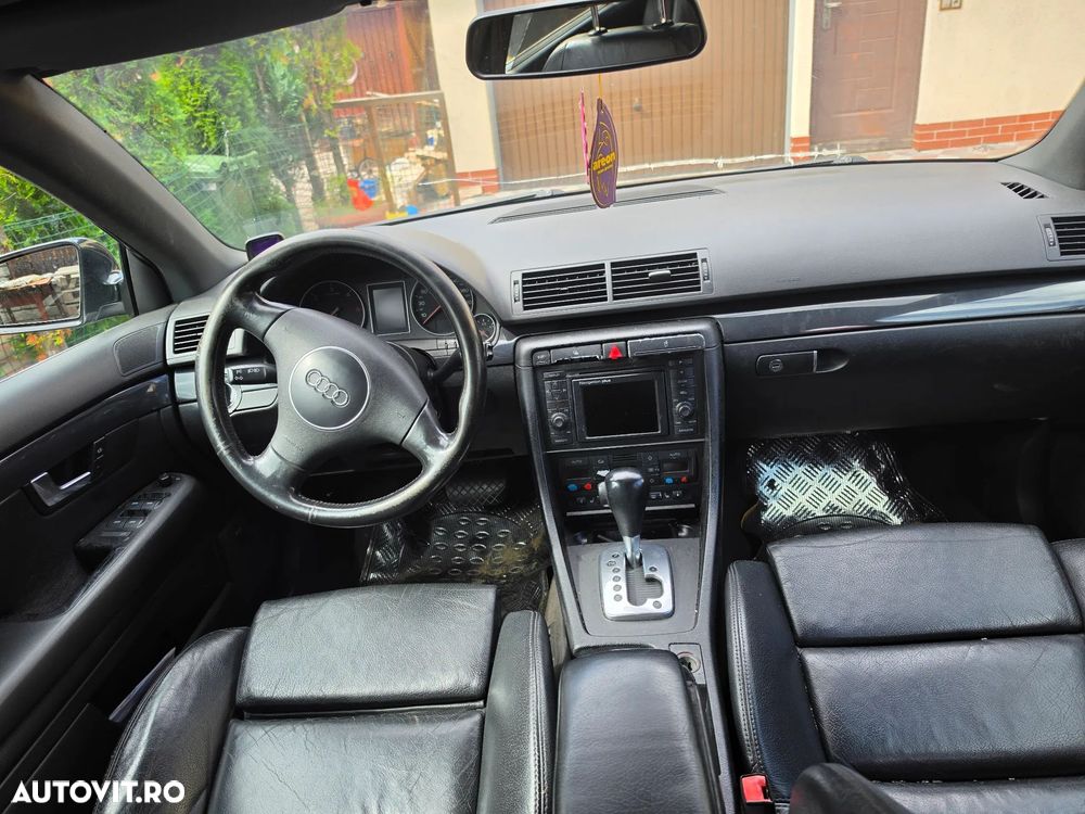 Audi A4 Limuzina 2.5 TDI multitronic - 2