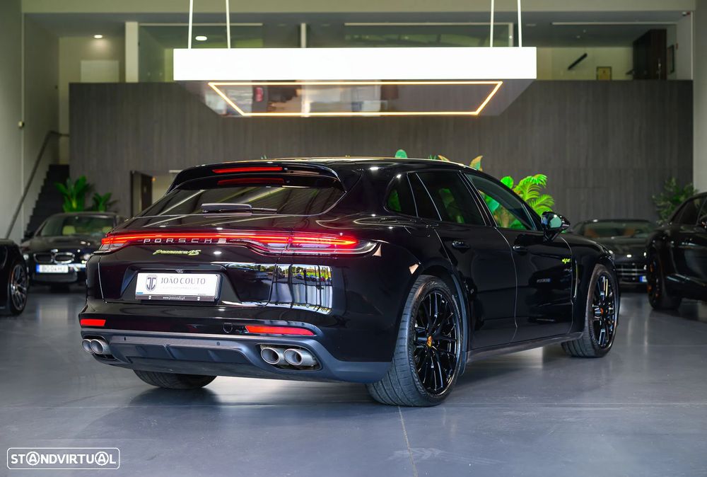 Porsche Panamera Sport Turismo 4S E-Hybrid - 7