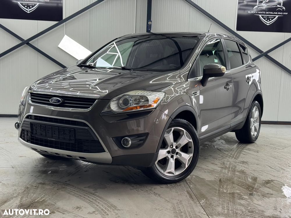 Ford Kuga 2.0 TDCi Powershift 4WD Titanium - 11