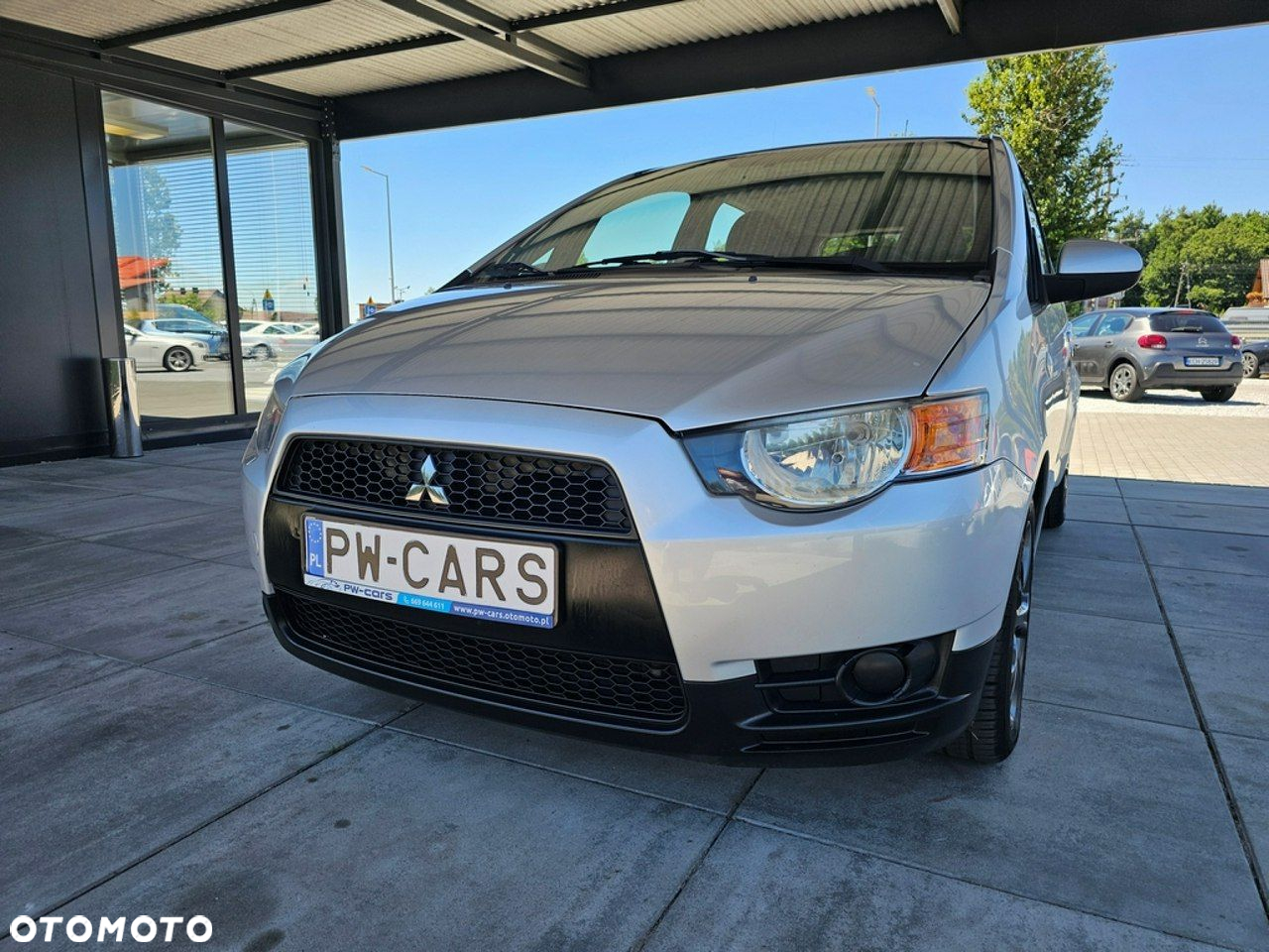 Mitsubishi Colt - 6