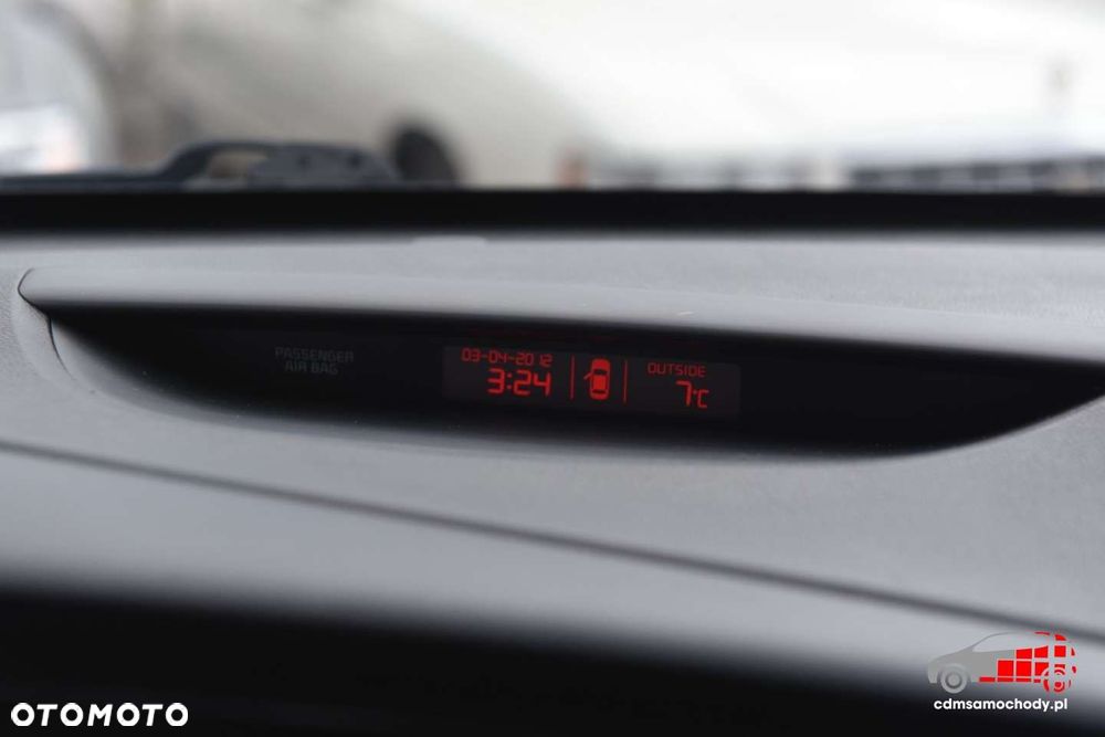 Kia Ceed - 29
